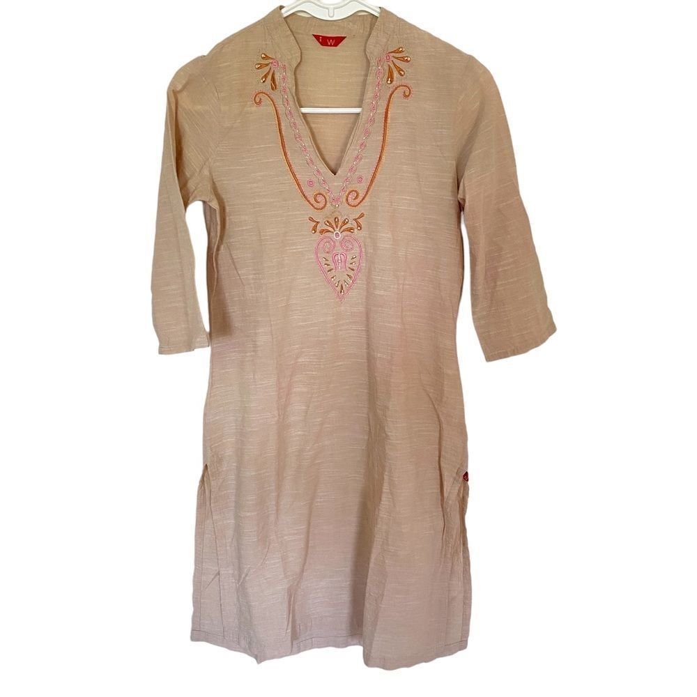 W Embroidered 100% cotton 3/4 sleeve dress or swimsuit cover up size small